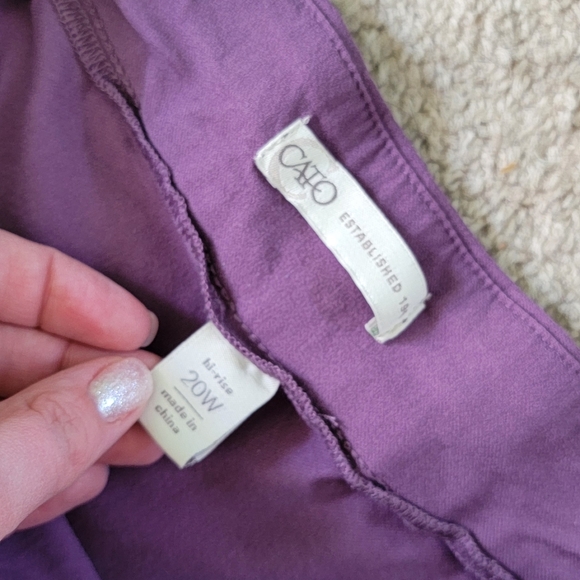 LAST DAY - 10/19/2025 Cato Ankle Pants - Picture 3 of 5